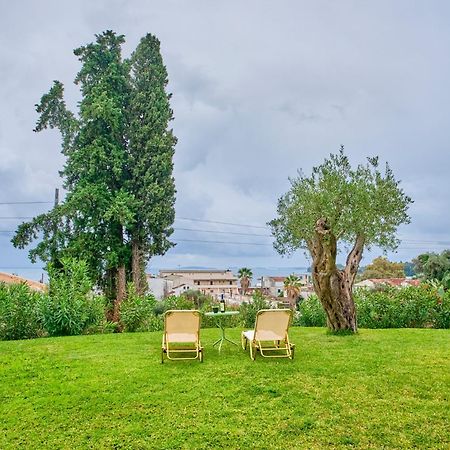 Nefele'S Apartments Ипсос Екстериор снимка